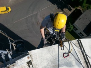 échange de sprinkler aux zistern d'essence/Austausch der Sprinkler an Benzinzisternen